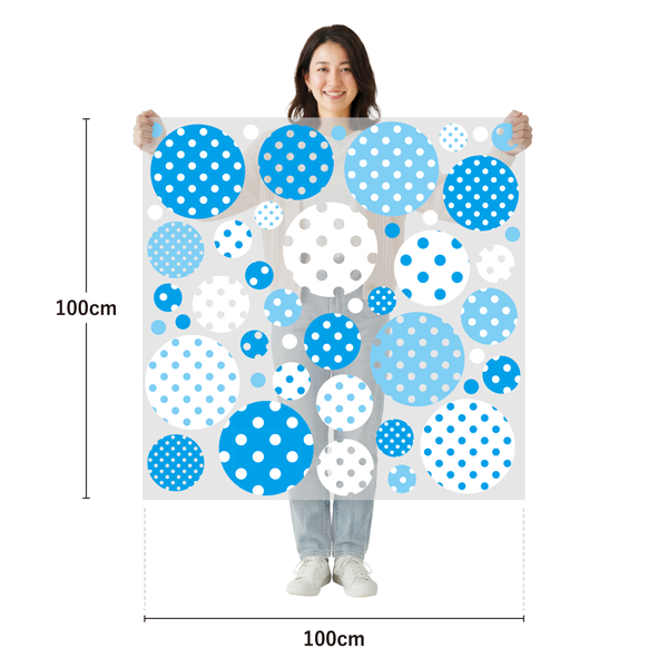 サイズ：幅100cm×高さ100cm／素材：PET